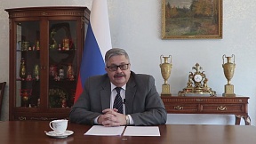 Büyükelçi Alexei Erkhov’un, ODTÜ Uluslararası İlişkiler Bölümü Öğrencileri için "İkinciDünyaSavaşı: Gelecek İçin Dersler" Konulu Konferans Büyükelçi Alexei Erkhov’un, ODTÜ Uluslararası İlişkiler Bölümü Öğrencileri için "İkinciDünyaSavaşı: Gelecek İçin Dersler" Konulu Konferans