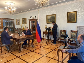 Посол А.В.Ерхов дал интервью телеканалу «ТРТ АВАЗ» Посол А.В.Ерхов дал интервью телеканалу «ТРТ АВАЗ»